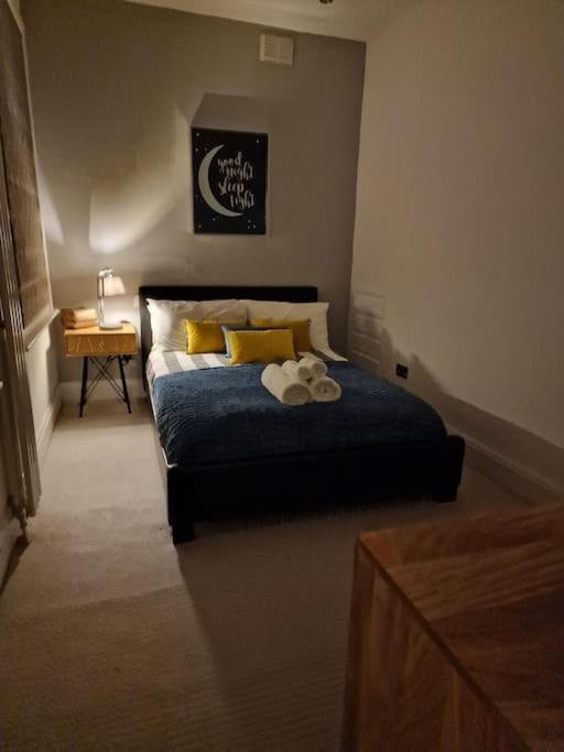 Quintessentially 'London' Flat Eksteriør bilde